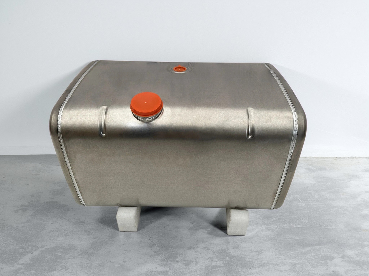 MERCEDES-BENZ  - Rezervoar za gorivo: slika 1 MERCEDES-BENZ  - Rezervoar za gorivo: slika 1