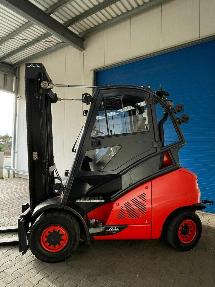 Linde Linde H 50 T - 7.390 h - Seitenschieber/Zinken neu - - Gasni viljuškar: slika 1 Linde Linde H 50 T - 7.390 h - Seitenschieber/Zinken neu - - Gasni viljuškar: slika 1
