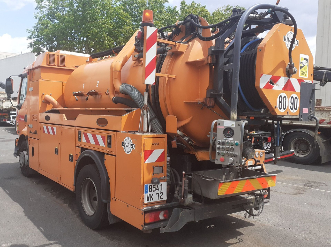 8541-WF-72 - Camion cureuse Renault - Vakuumska cisterna: slika 3 8541-WF-72 - Camion cureuse Renault - Vakuumska cisterna: slika 3