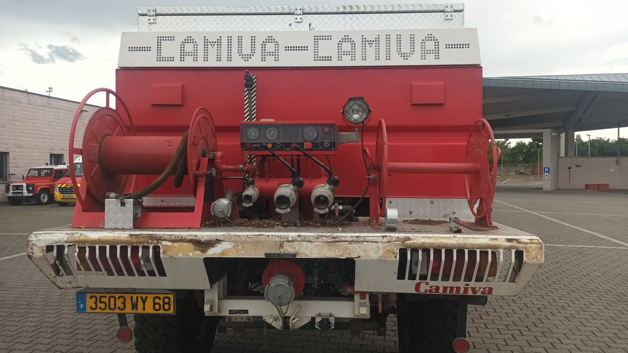 A vendre RENAULT M210 camion pompier feux de forêt - Vatrogasni kamion: slika 2 A vendre RENAULT M210 camion pompier feux de forêt - Vatrogasni kamion: slika 2