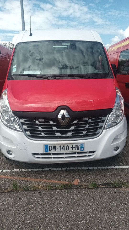 A vendre en l'état RENAULT MASTER 2015. - Vozilo hitne pomoći: slika 1 A vendre en l'état RENAULT MASTER 2015. - Vozilo hitne pomoći: slika 1