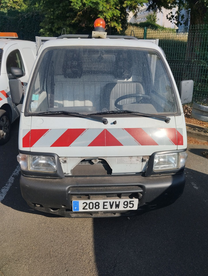 PIAGGIO PORTER 208EVW95 benne - Električno komunalno vozilo, Istovarivač: slika 1 PIAGGIO PORTER 208EVW95 benne - Električno komunalno vozilo, Istovarivač: slika 1
