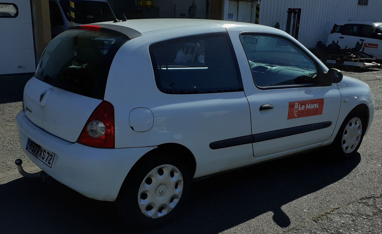 /!\ RESERVÉE AUX PROFESSIONNELS DE L'AUTOMOBILE UNIQUEMENT ! - Automobil: slika 3 /!\ RESERVÉE AUX PROFESSIONNELS DE L'AUTOMOBILE UNIQUEMENT ! - Automobil: slika 3