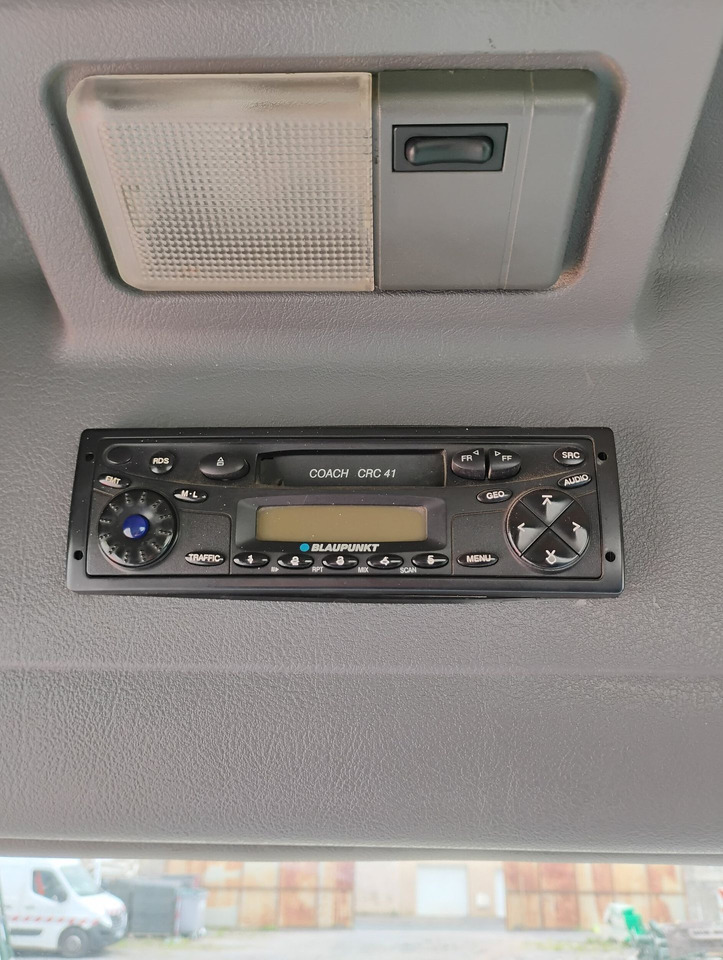 Renault Midlum 909AAD51- Disponible à compter du 19 /11/2025. Camion benne 13T-Moteur remplacé en 2021 ( environ 120 000km). Usure importante de la benne, oxydation de fer globale apparente - Norme Eu - Istovarivač: slika 5 Renault Midlum 909AAD51- Disponible à compter du 19 /11/2025. Camion benne 13T-Moteur remplacé en 2021 ( environ 120 000km). Usure importante de la benne, oxydation de fer globale apparente - Norme Eu - Istovarivač: slika 5