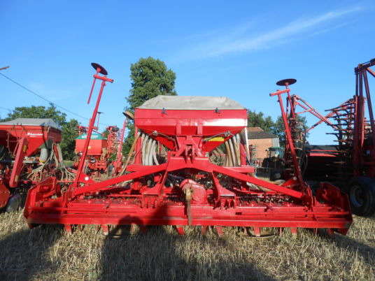 Kverneland DAS + Kverneland herse rotative - Kombinovana mašina za setvu: slika 1 Kverneland DAS + Kverneland herse rotative - Kombinovana mašina za setvu: slika 1