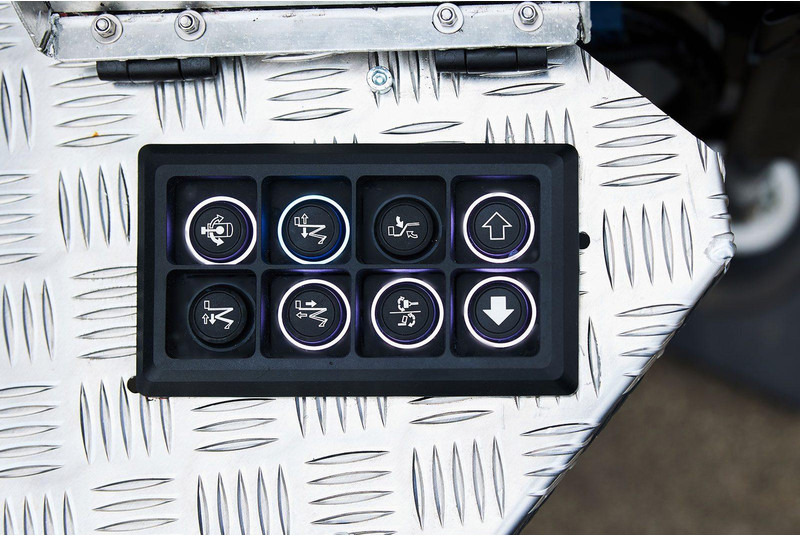 Oil & Steel Scorpion 18 Sobre IVECO DAILY 35S14 entre ejes 3750 mm - Vazdušna platforma montirana na kamion: slika 4 Oil & Steel Scorpion 18 Sobre IVECO DAILY 35S14 entre ejes 3750 mm - Vazdušna platforma montirana na kamion: slika 4