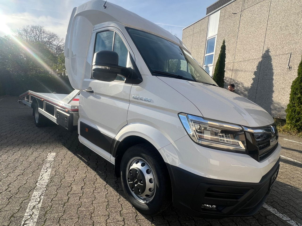 MAN TGE 6.160 Automatic Schlafkab Sofort Verfügbarba - Kamion za prevoz automobila: slika 2 MAN TGE 6.160 Automatic Schlafkab Sofort Verfügbarba - Kamion za prevoz automobila: slika 2