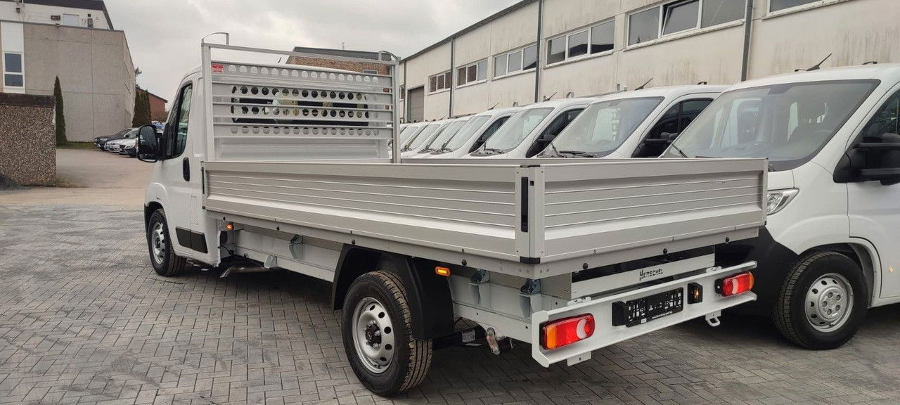 Opel Movano Pritsche Automatik 180PS - Dostavno vozilo sa otvorenom sandukom: slika 5 Opel Movano Pritsche Automatik 180PS - Dostavno vozilo sa otvorenom sandukom: slika 5