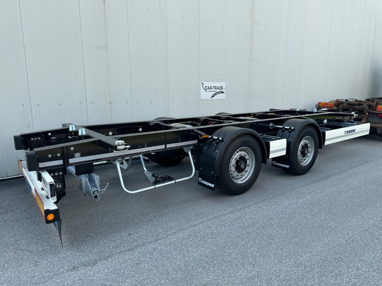 Krone ZZW 18elE10 Tadem BPW Maxi Krone ZZW 18elE10 Tadem BPW Maxi - Prikolica za prevoz kontejnera/ Prikolica sa promenjivim sandukom: slika 5 Krone ZZW 18elE10 Tadem BPW Maxi Krone ZZW 18elE10 Tadem BPW Maxi - Prikolica za prevoz kontejnera/ Prikolica sa promenjivim sandukom: slika 5