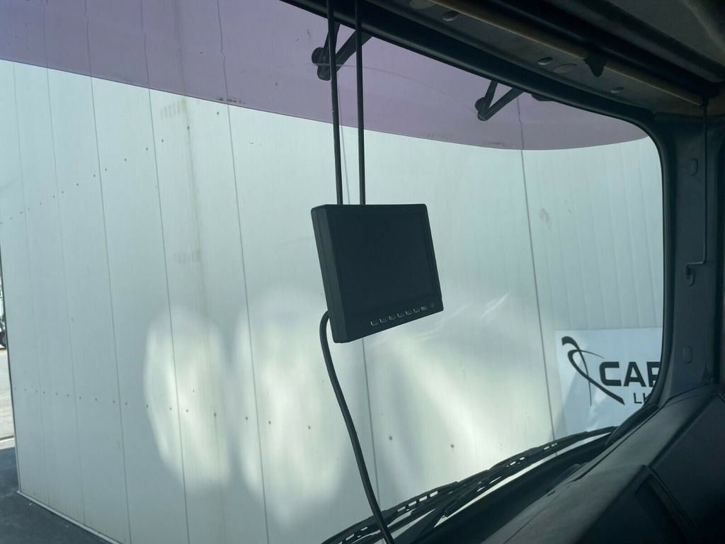 Kamioni za prevoz konja MAN 12.192 Pferdetransporter: slika 9