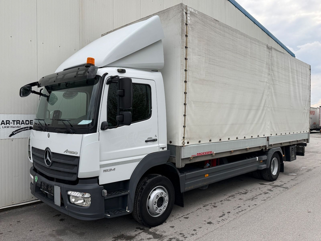 Mercedes-Benz Atego 1524 2T LBW TÜV - Kamion sa ceradom: slika 1 Mercedes-Benz Atego 1524 2T LBW TÜV - Kamion sa ceradom: slika 1