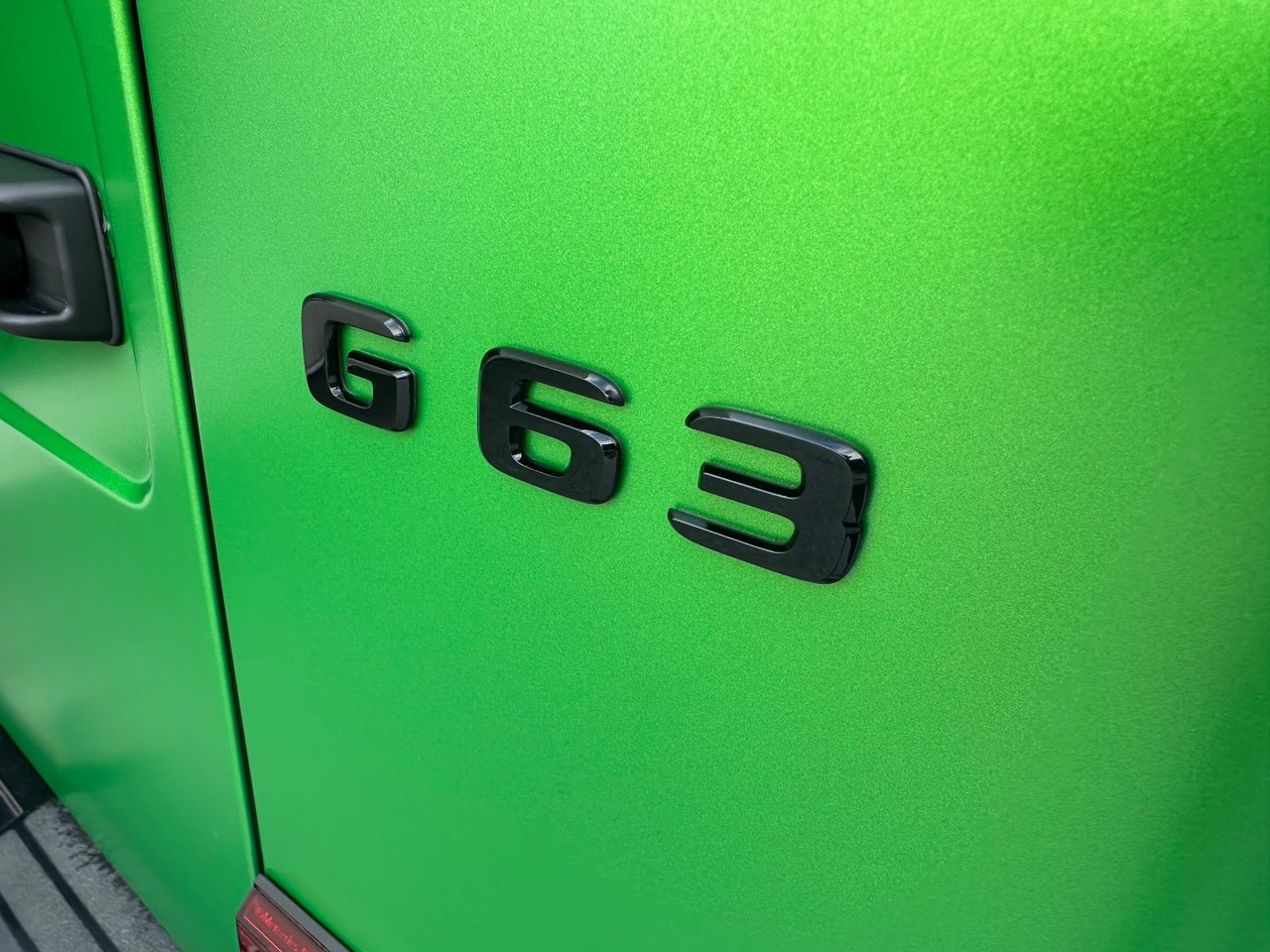 SUVSUV Mercedes-Benz G 63 AMG Manufaktur  Matt Night: slika 6