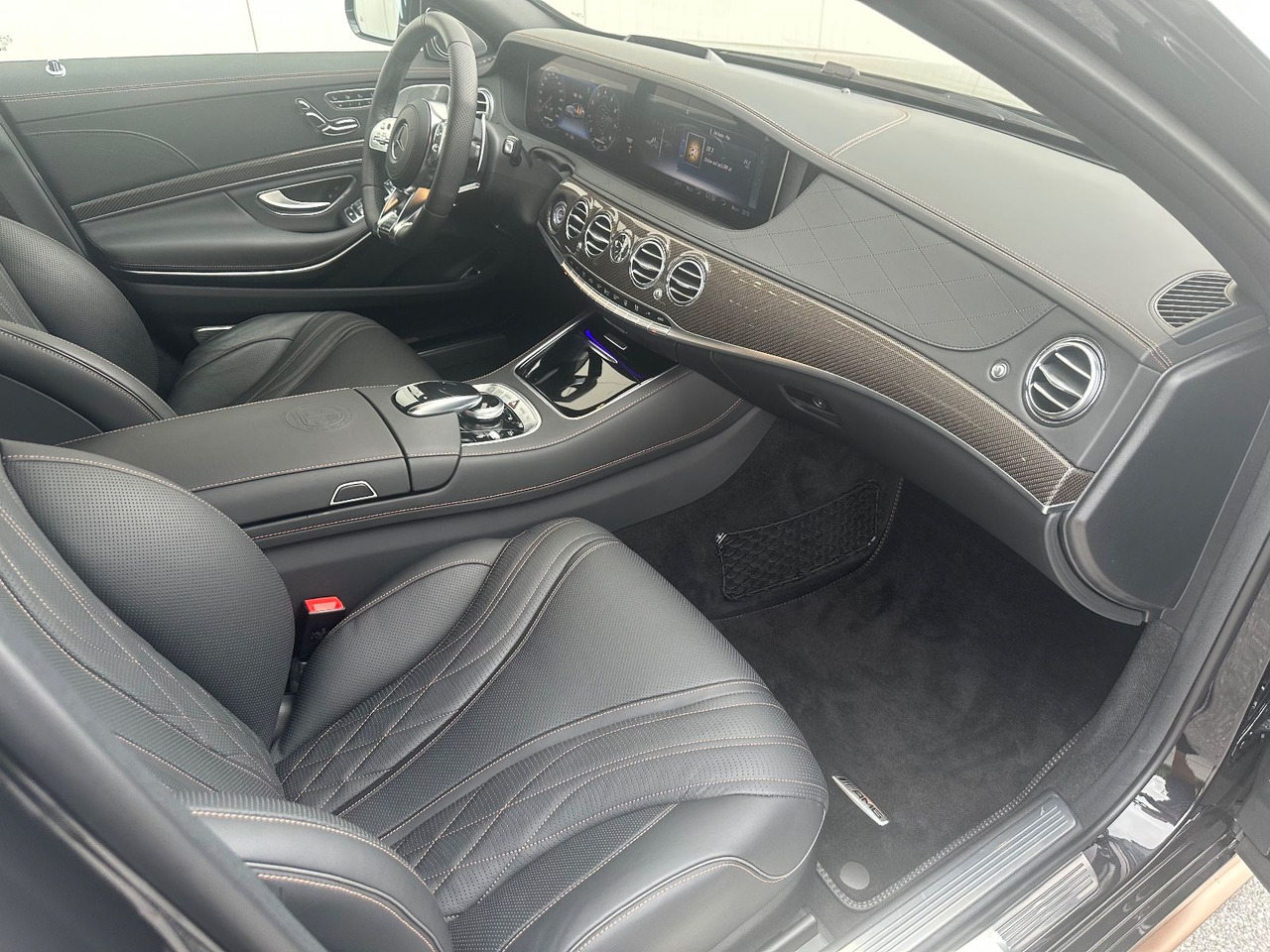 Limuzina Mercedes-Benz S 65 AMG Final Edition 1/130: slika 10