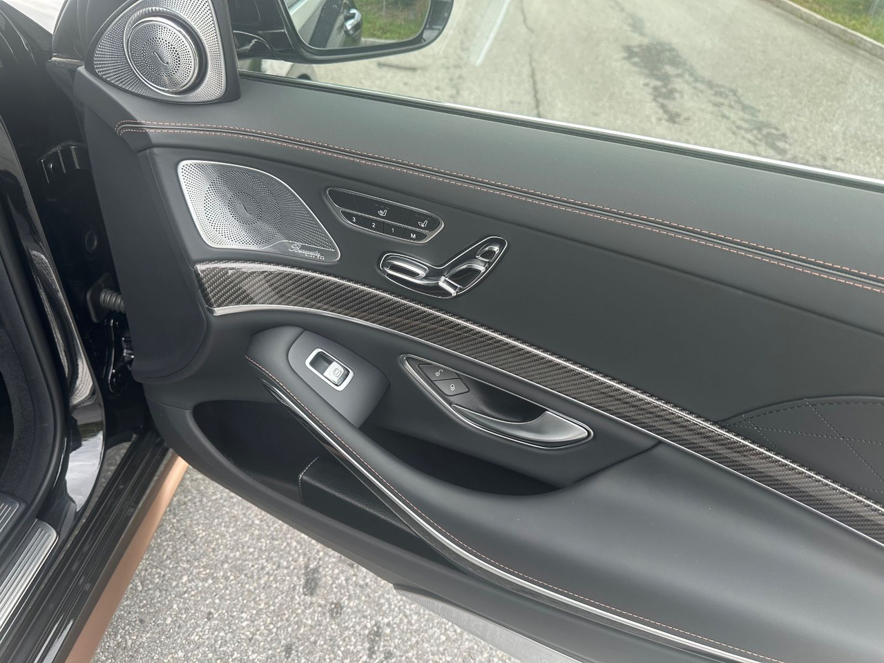 Limuzina Mercedes-Benz S 65 AMG Final Edition 1/130: slika 9