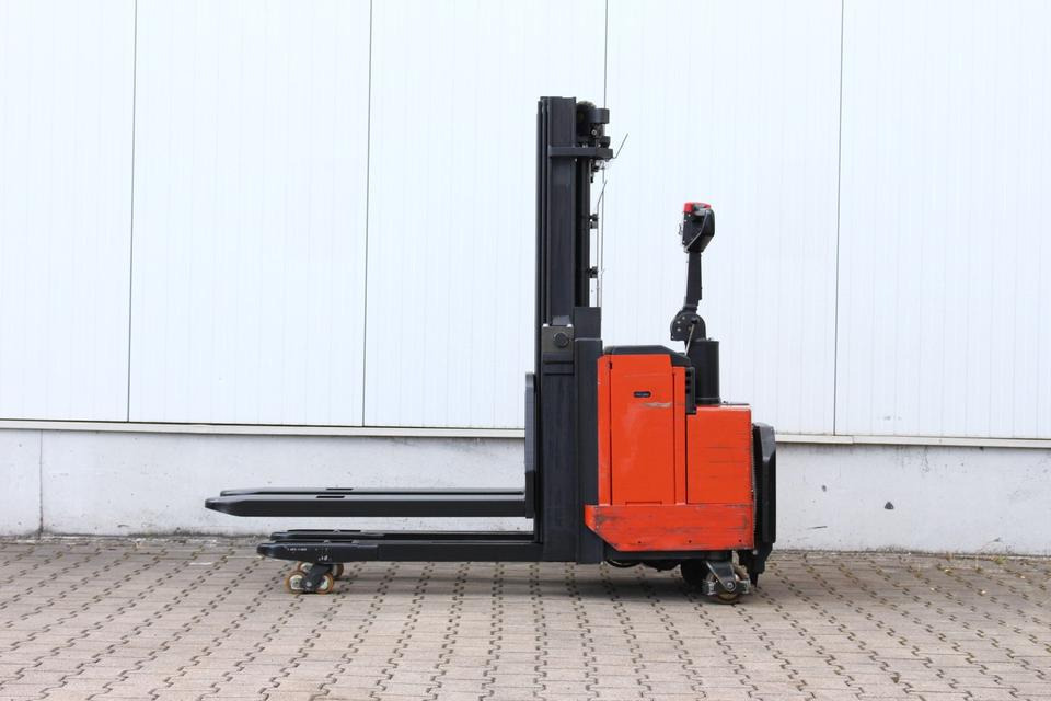 BT LSF1250 Triplex mit Initialhub - Slagač: slika 4 BT LSF1250 Triplex mit Initialhub - Slagač: slika 4