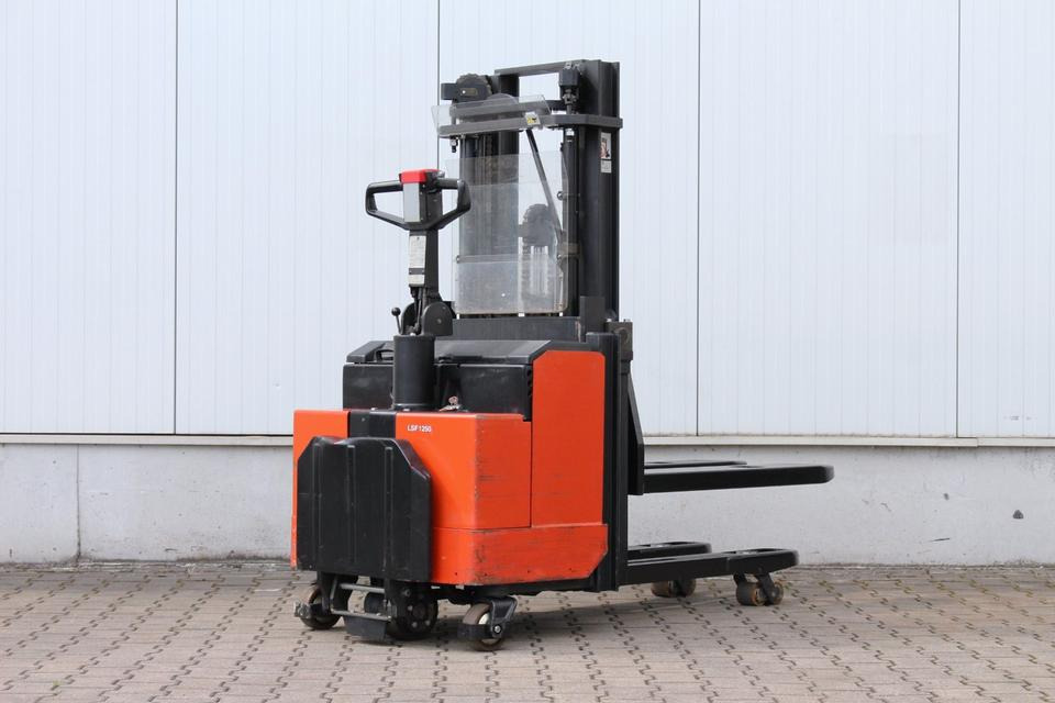 BT LSF1250 Triplex mit Initialhub - Slagač: slika 3 BT LSF1250 Triplex mit Initialhub - Slagač: slika 3