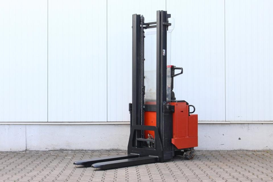BT LSV1250 - 3400mm - Slagač: slika 2 BT LSV1250 - 3400mm - Slagač: slika 2