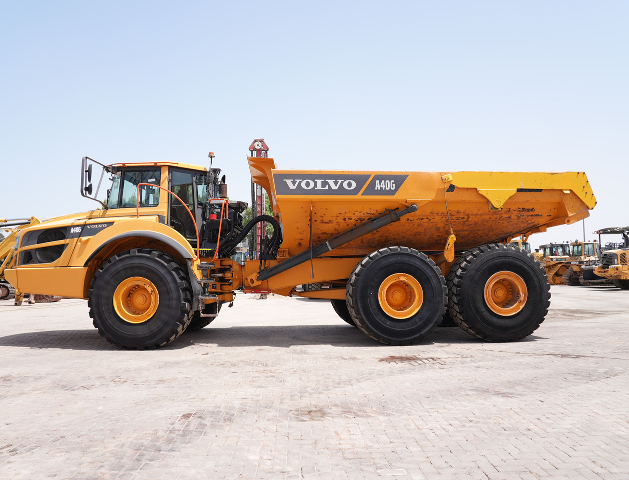 VOLVO A40G - Zglobni kiper: slika 5 VOLVO A40G - Zglobni kiper: slika 5