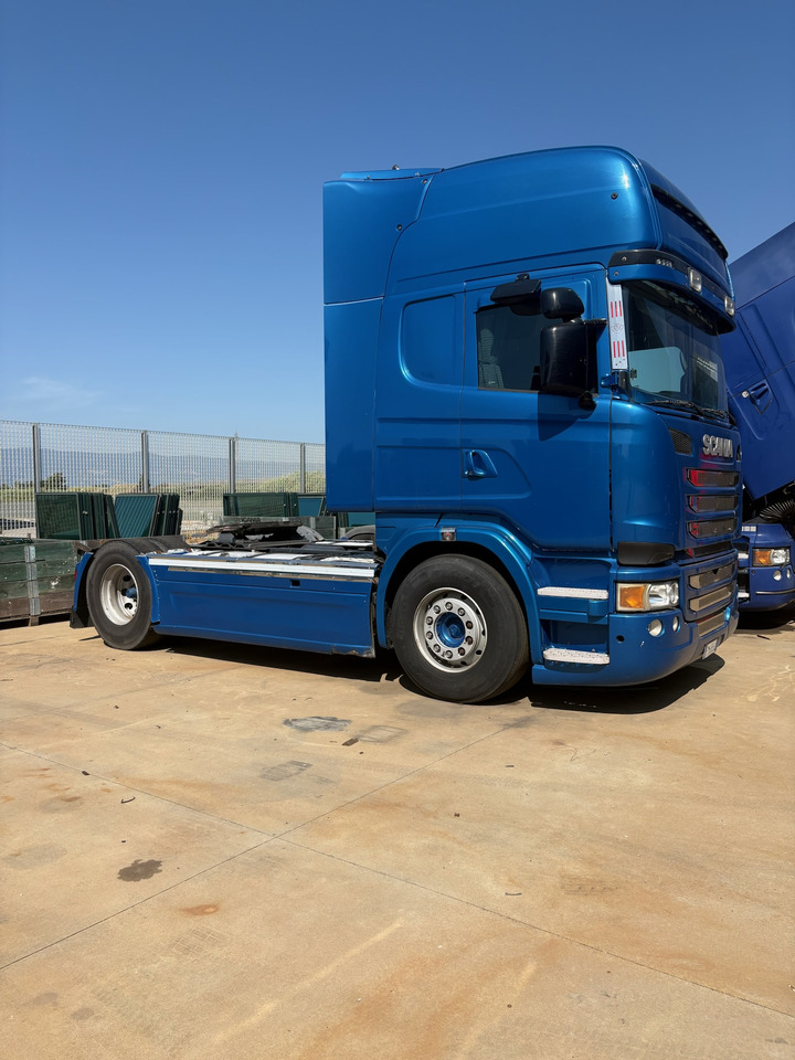 SCANIA R 500 LA4X2 A - Tegljač: slika 4 SCANIA R 500 LA4X2 A - Tegljač: slika 4