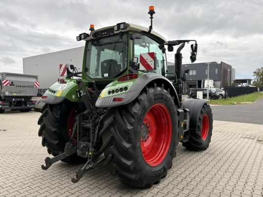 Fendt 720 VARIO S4 POWER - Traktor: slika 3 Fendt 720 VARIO S4 POWER - Traktor: slika 3