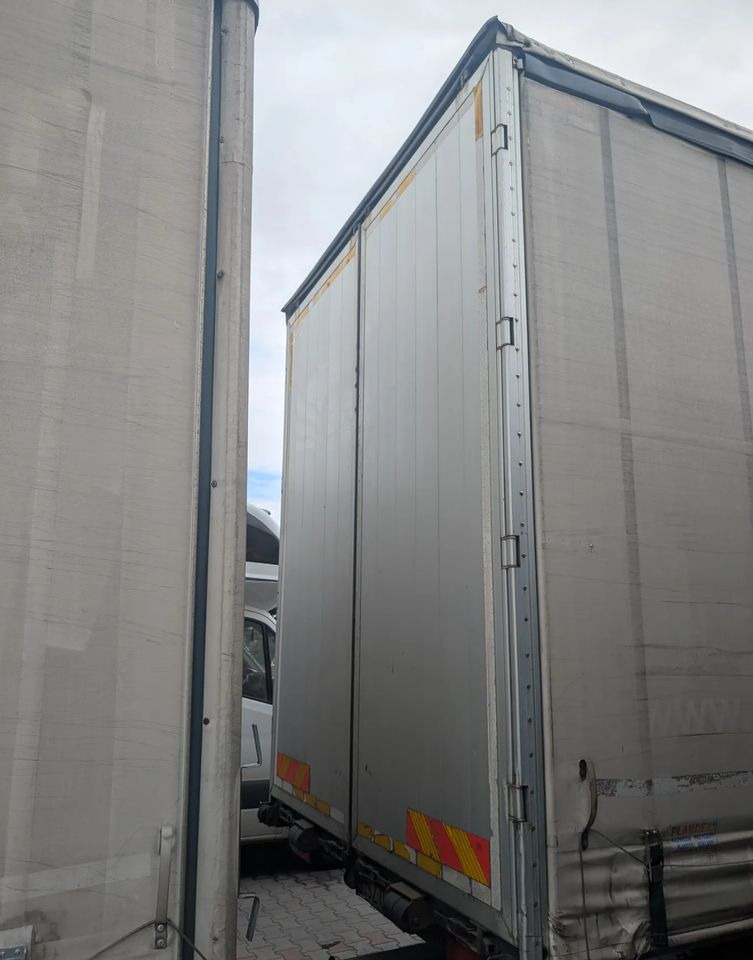 Kamion sa ceradom, Prikolica sa ceradom MAN TRUCK TGL: slika 10