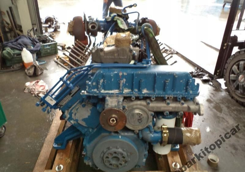 Deutz SILNIK BF8M1015C BF6M1015C GŁOWICA SILNIKA - Motor za Kamion: slika 1 Deutz SILNIK BF8M1015C BF6M1015C GŁOWICA SILNIKA - Motor za Kamion: slika 1