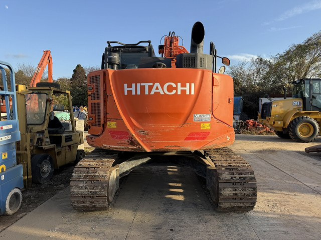 HITACHI ZX135US-6 - Bager guseničar: slika 4 HITACHI ZX135US-6 - Bager guseničar: slika 4