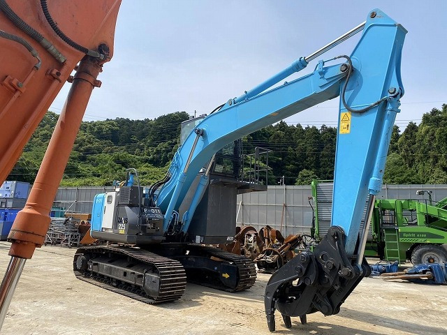 HITACHI ZX225USRE-3 - Bager guseničar: slika 2 HITACHI ZX225USRE-3 - Bager guseničar: slika 2