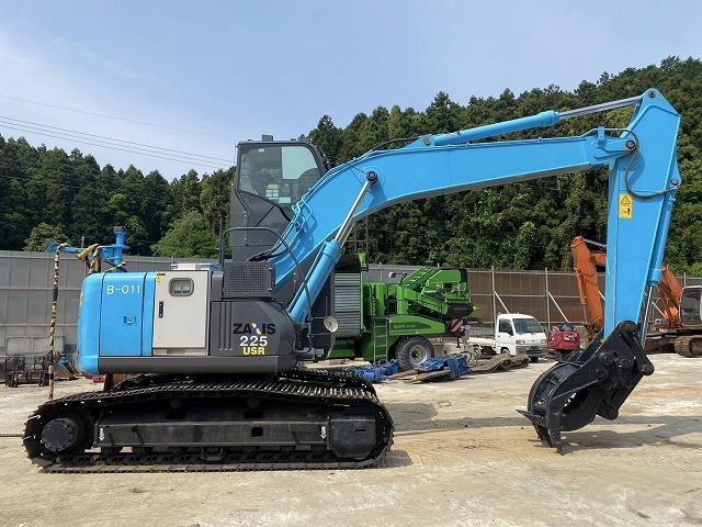 HITACHI ZX225USRE-3 - Bager guseničar: slika 3 HITACHI ZX225USRE-3 - Bager guseničar: slika 3