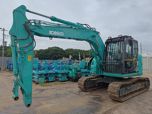 KOBELCO SK135SR-5F - Bager guseničar: slika 1 KOBELCO SK135SR-5F - Bager guseničar: slika 1