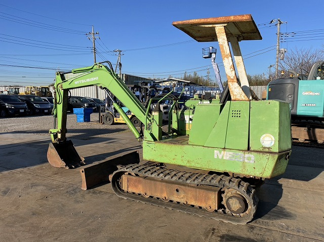 MITSUBISHI ME30 - Mini bager: slika 3 MITSUBISHI ME30 - Mini bager: slika 3