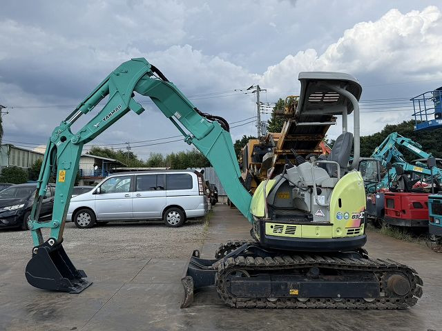 YANMAR B3-6A - Mini bager: slika 2 YANMAR B3-6A - Mini bager: slika 2