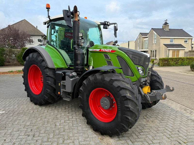 Fendt 724 Vario Gen 6 Profi Plus - Traktor: slika 4 Fendt 724 Vario Gen 6 Profi Plus - Traktor: slika 4
