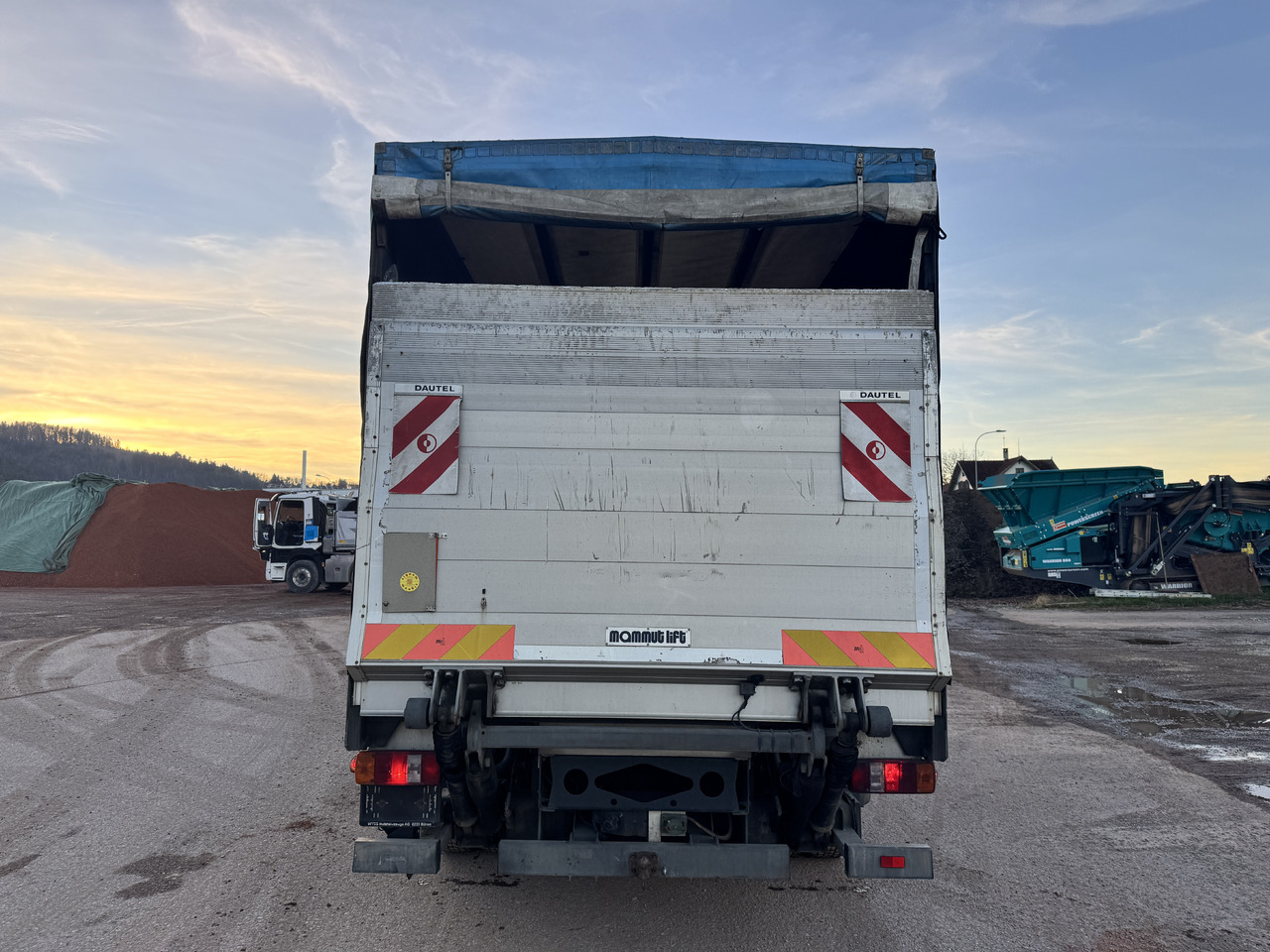 MERCEDES-BENZ Atego 818 - Kamion sa ceradom: slika 4 MERCEDES-BENZ Atego 818 - Kamion sa ceradom: slika 4