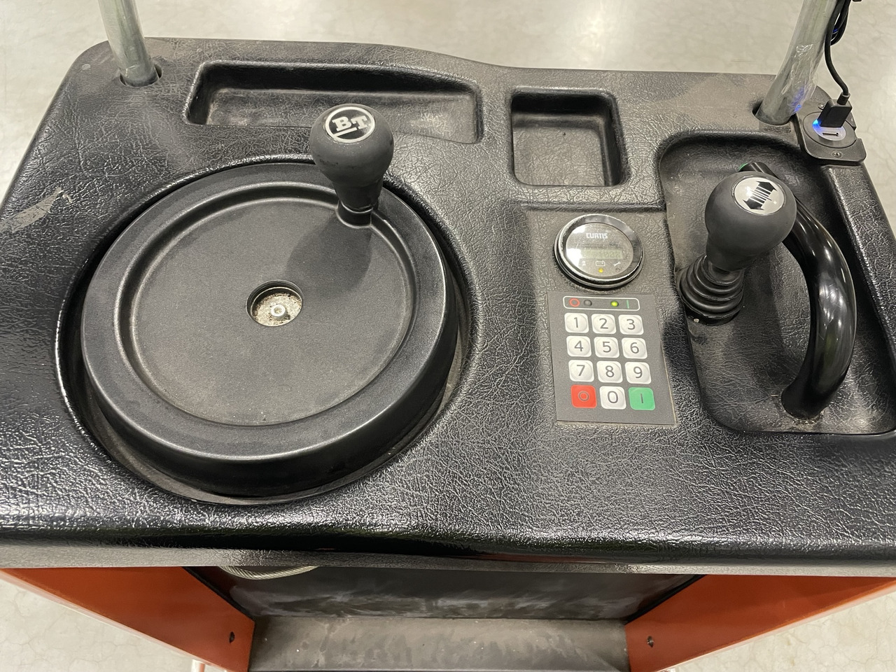 BT 609 AC TT - Preuzimač porudžbine: slika 3 BT 609 AC TT - Preuzimač porudžbine: slika 3