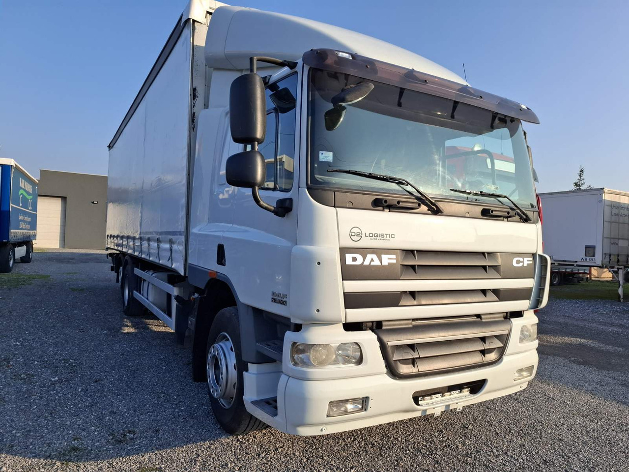 DAF CF 75.360 8,5m - Kamion sa ceradom: slika 1 DAF CF 75.360 8,5m - Kamion sa ceradom: slika 1
