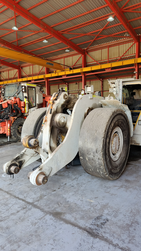 CATERPILLAR R1600H - Rudarska mašina: slika 4 CATERPILLAR R1600H - Rudarska mašina: slika 4