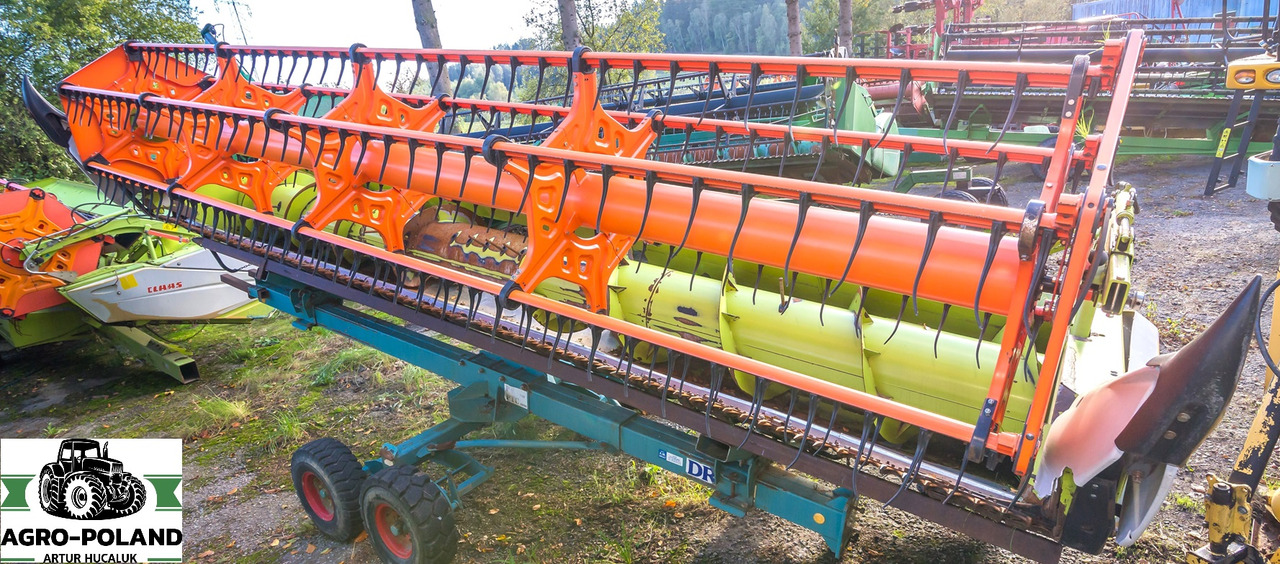 CLAAS MAXFLEX 620 - 2017 ROK - DO ZBIORU ZBÓŻ SOI GROCHU SOCZEWICY - Prednji deo kombajna: slika 1 CLAAS MAXFLEX 620 - 2017 ROK - DO ZBIORU ZBÓŻ SOI GROCHU SOCZEWICY - Prednji deo kombajna: slika 1