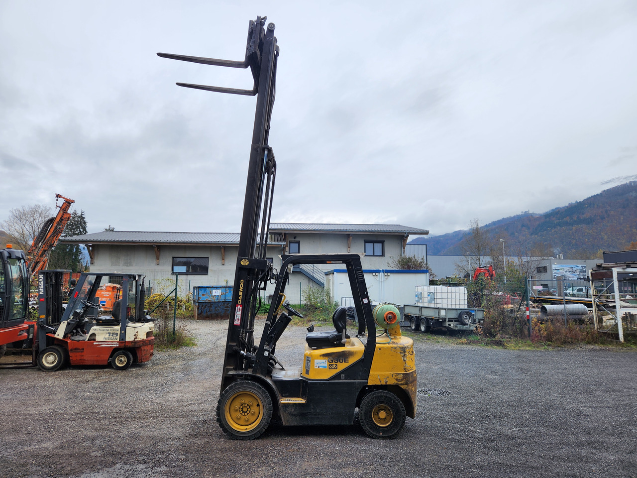 DAEWOO G30E-3 - Gasni viljuškar: slika 1 DAEWOO G30E-3 - Gasni viljuškar: slika 1