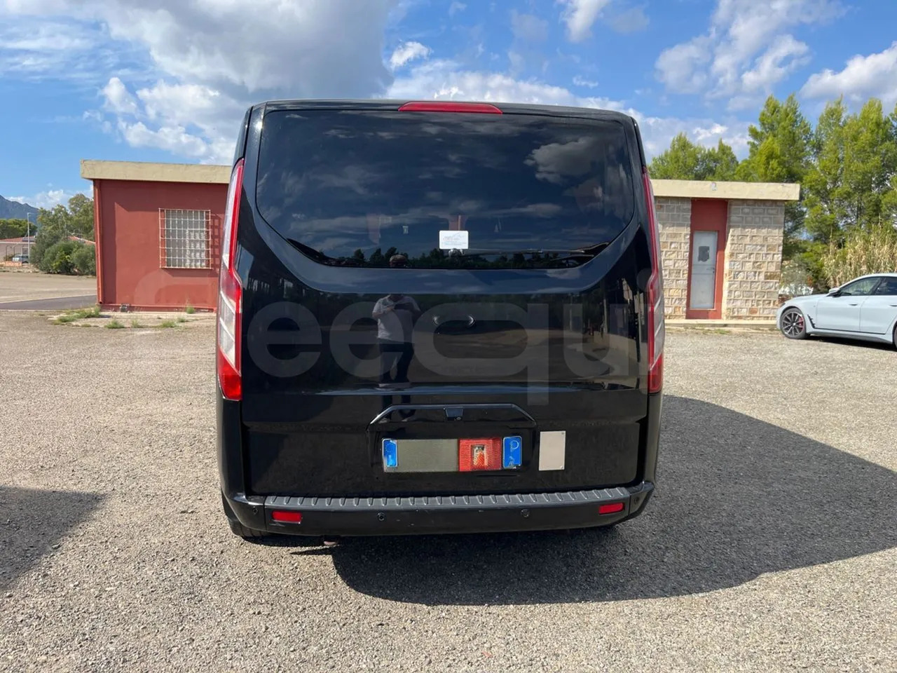 Ford Tourneo Custom - Prigradski autobus: slika 5 Ford Tourneo Custom - Prigradski autobus: slika 5