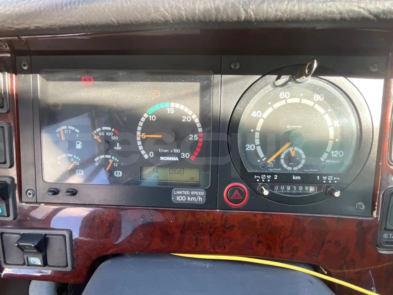 Irizar Scania Century - Turistički autobus: slika 3 Irizar Scania Century - Turistički autobus: slika 3