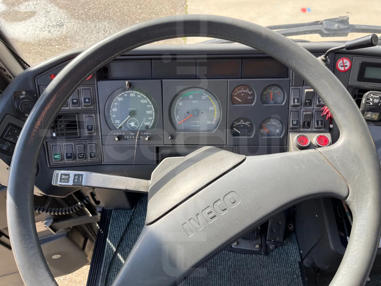 Iveco 380 - Turistički autobus: slika 3 Iveco 380 - Turistički autobus: slika 3