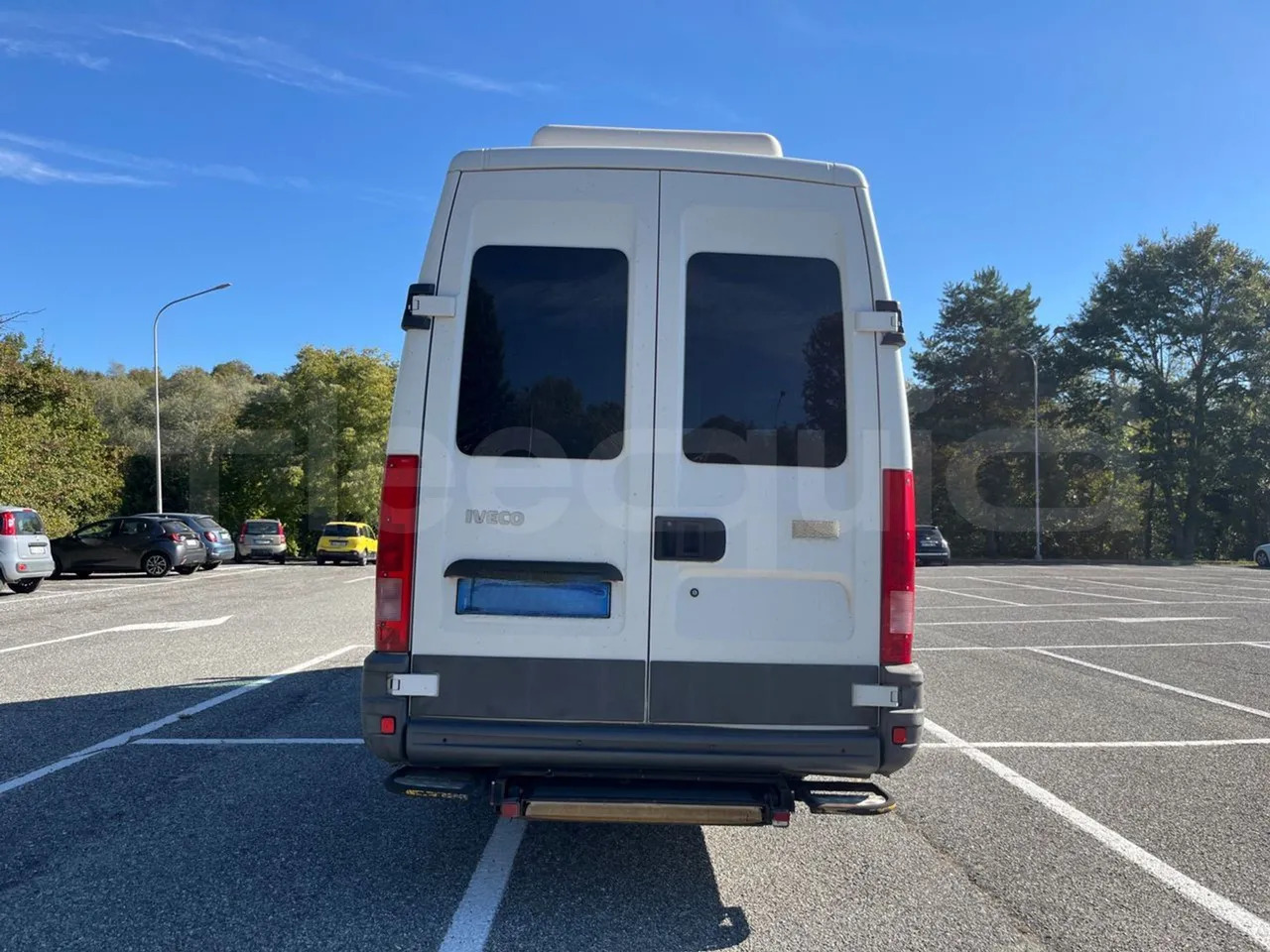 Iveco Daily - Prigradski autobus: slika 5 Iveco Daily - Prigradski autobus: slika 5