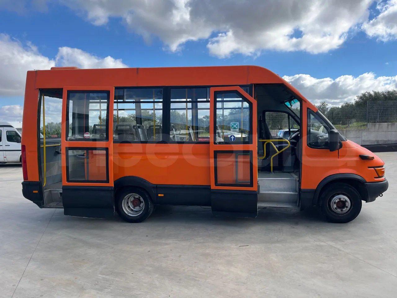 Gradski autobus Iveco Daily: slika 12