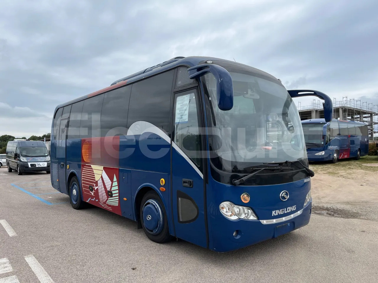 King Long XMQ6800 - Prigradski autobus: slika 1 King Long XMQ6800 - Prigradski autobus: slika 1