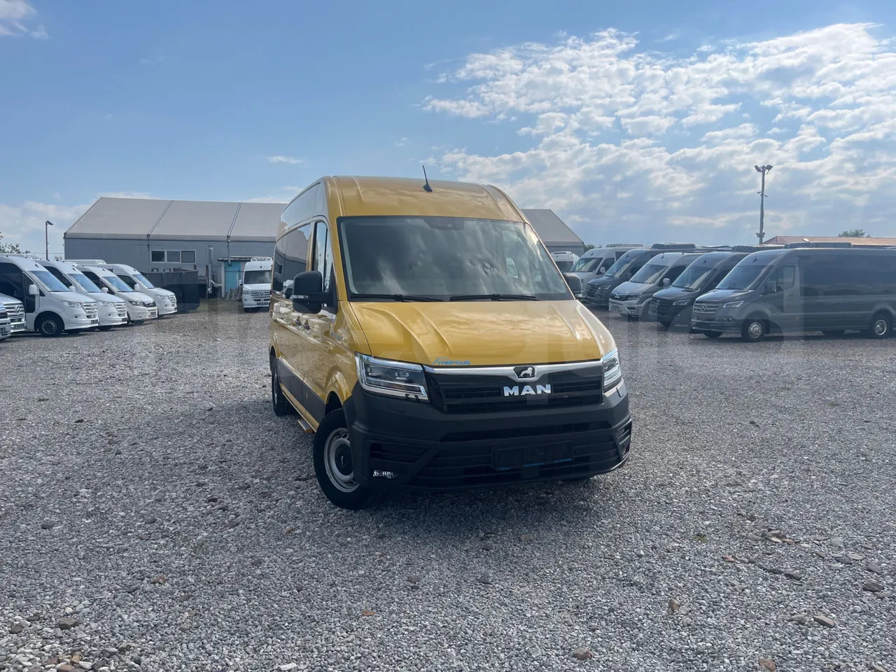 Minibus, Električni autobus Man Mercus: slika 11