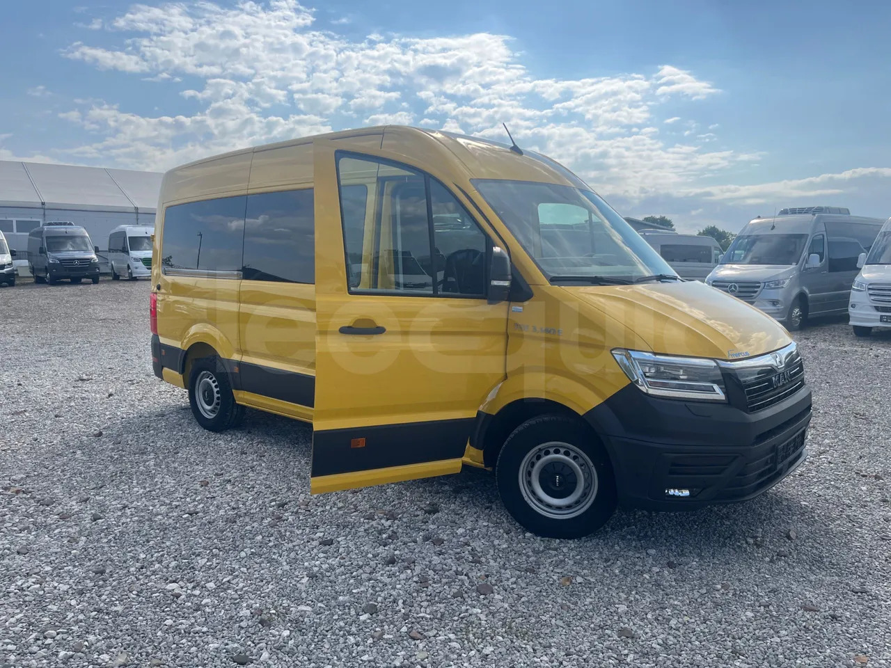 Minibus, Električni autobus Man Mercus: slika 13