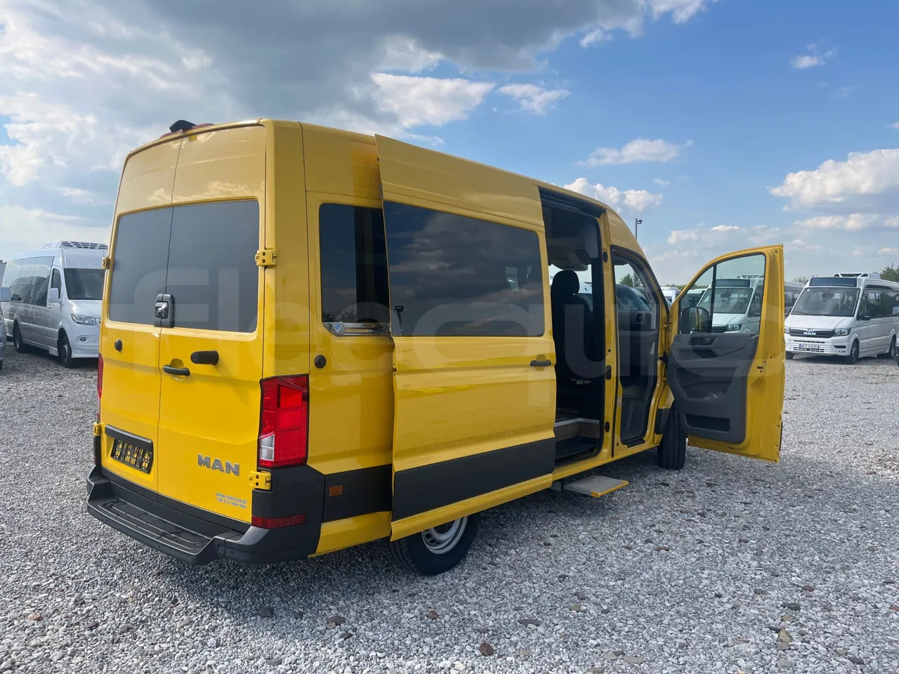 Minibus, Električni autobus Man Mercus: slika 10