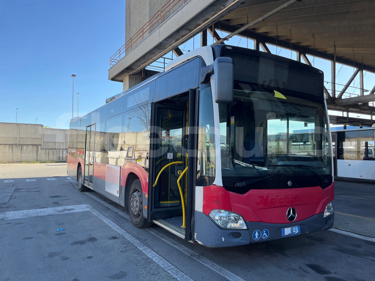 Mercedes-Benz Citaro - Gradski autobus: slika 1 Mercedes-Benz Citaro - Gradski autobus: slika 1