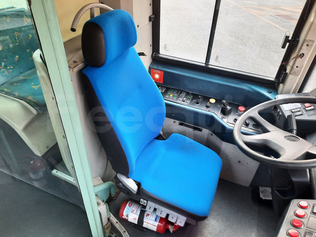 Zglobni autobus, Električni autobus N. 6 Irisbus Cristalis ETB 18: slika 19